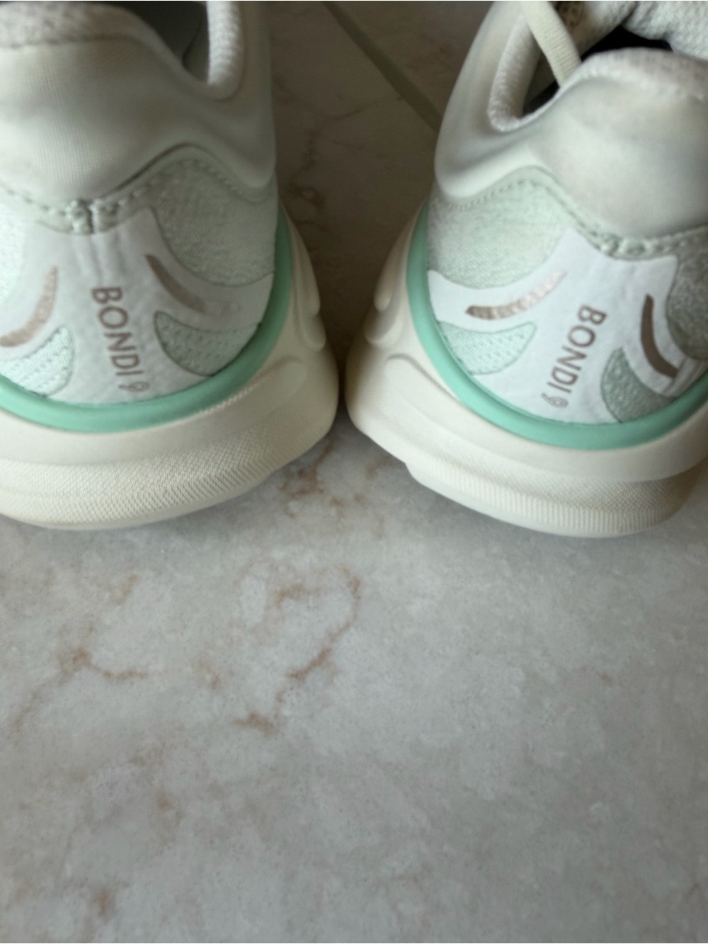 Hoka One One Bondi 9  Womens #1162012 Truffle Sea Salt Glass Running Gym Sz.7.5 - Picture 6 of 7